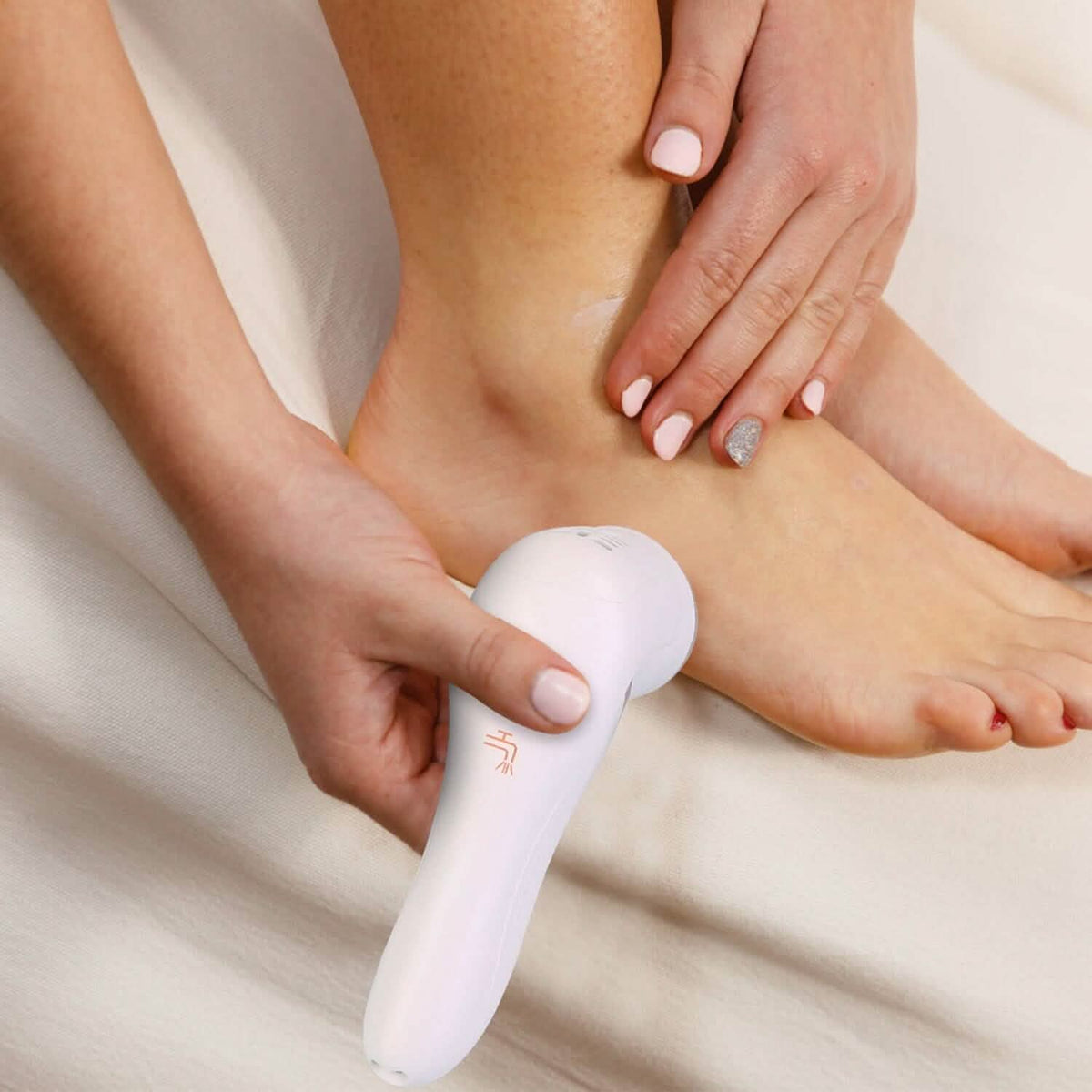 17-Pieces Set: Electric Foot Callus Remover with Vacuum Foot Grinder Rechargeable - A-1 Thread Vault