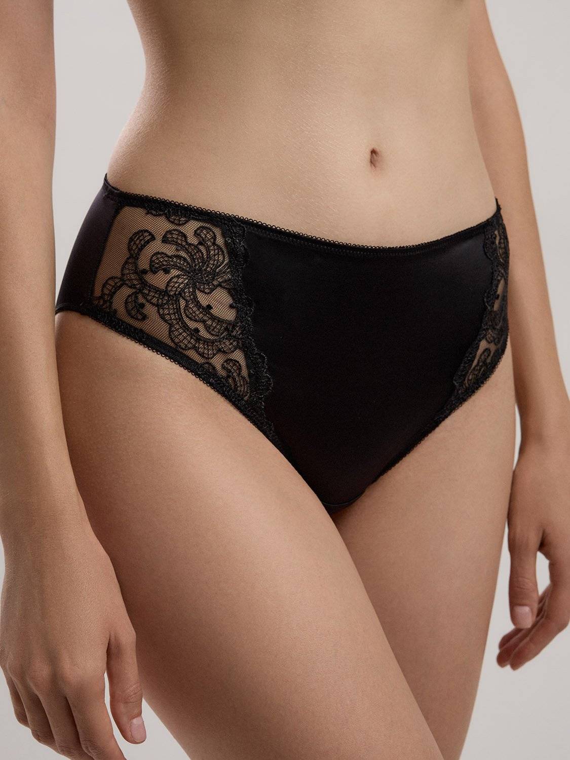 Panties Conte Naturel RP3109 - Slip With a Medium Waistline - A-1 Thread Vault