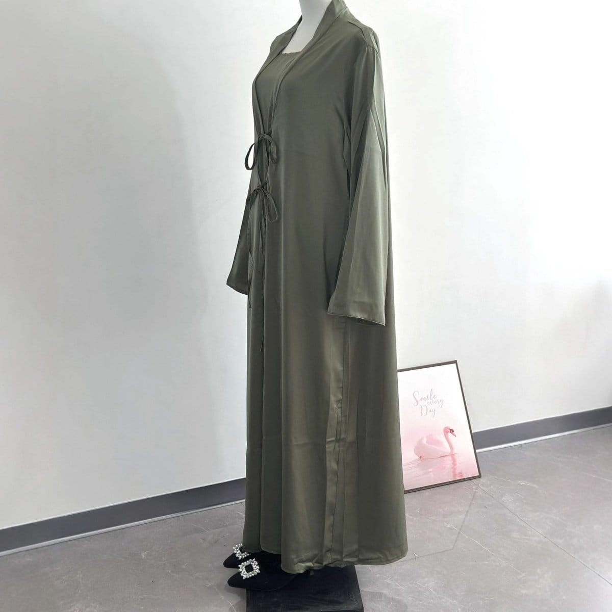 2-Piece Satin Open Abaya Set(MOA317) - A-1 Thread Vault