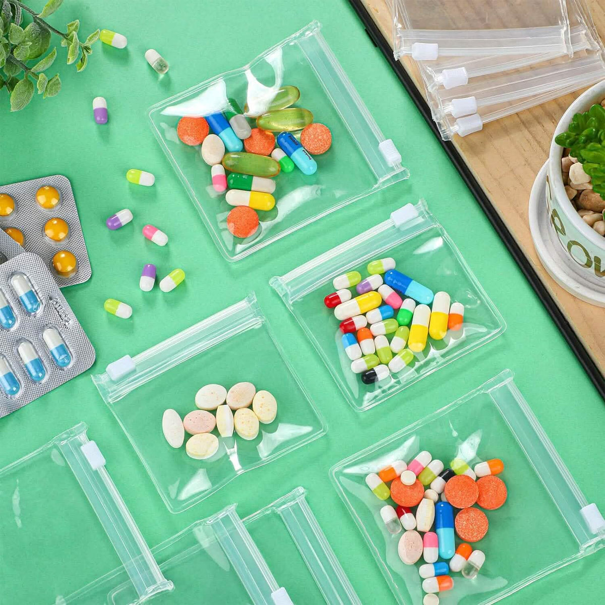 24-Piece: Zippered Pill Pouch Bags - A-1 Thread Vault