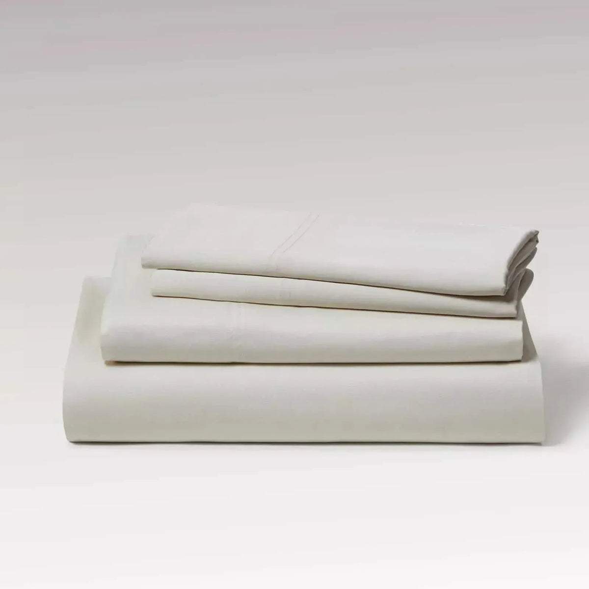 4-Piece Set: Kathy Ireland 300 Thread Count 100% Bamboo Sheet Set - A-1 Thread Vault