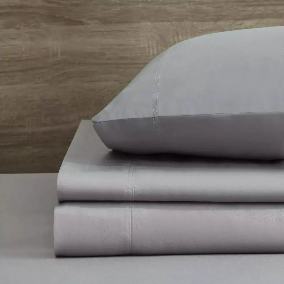 4-Piece Set: Kathy Ireland 300 Thread Count 100% Bamboo Sheet Set - A-1 Thread Vault