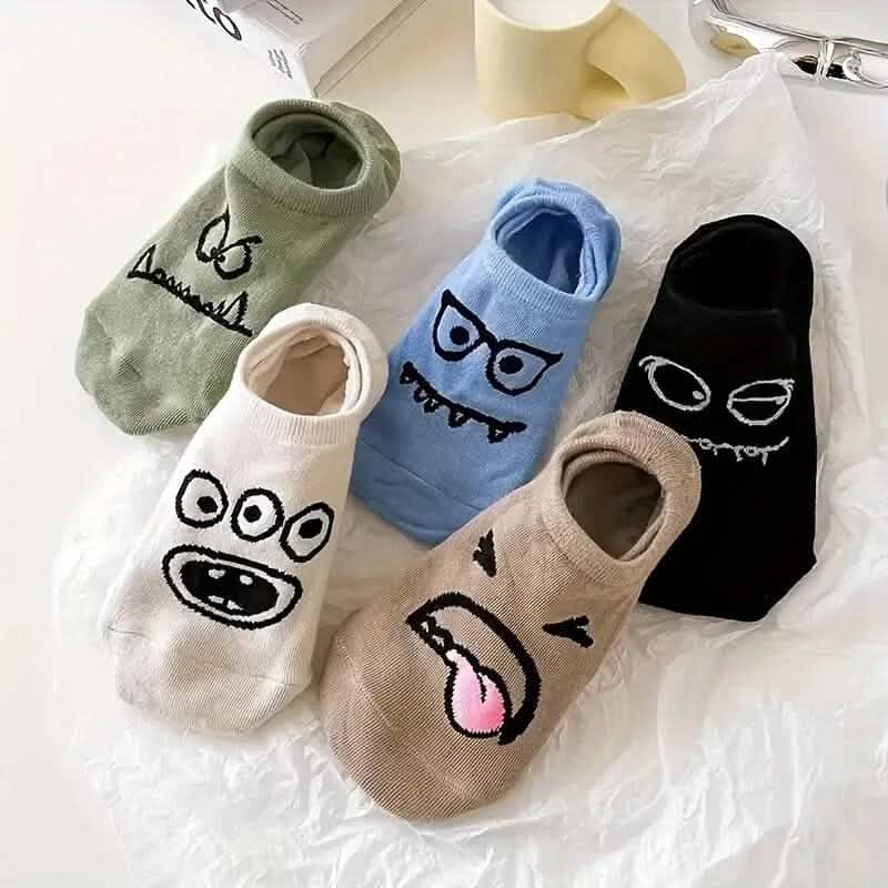 5-Pairs: Cartoon Print Low Cut Ankle Socks - A-1 Thread Vault