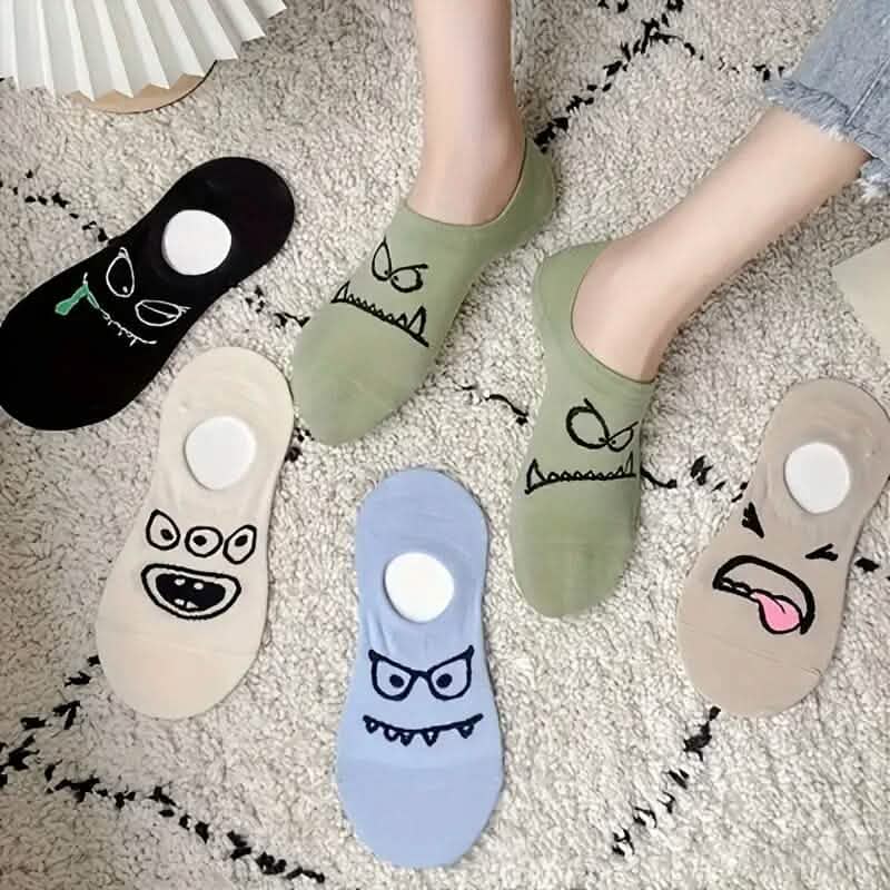 5-Pairs: Cartoon Print Low Cut Ankle Socks - A-1 Thread Vault