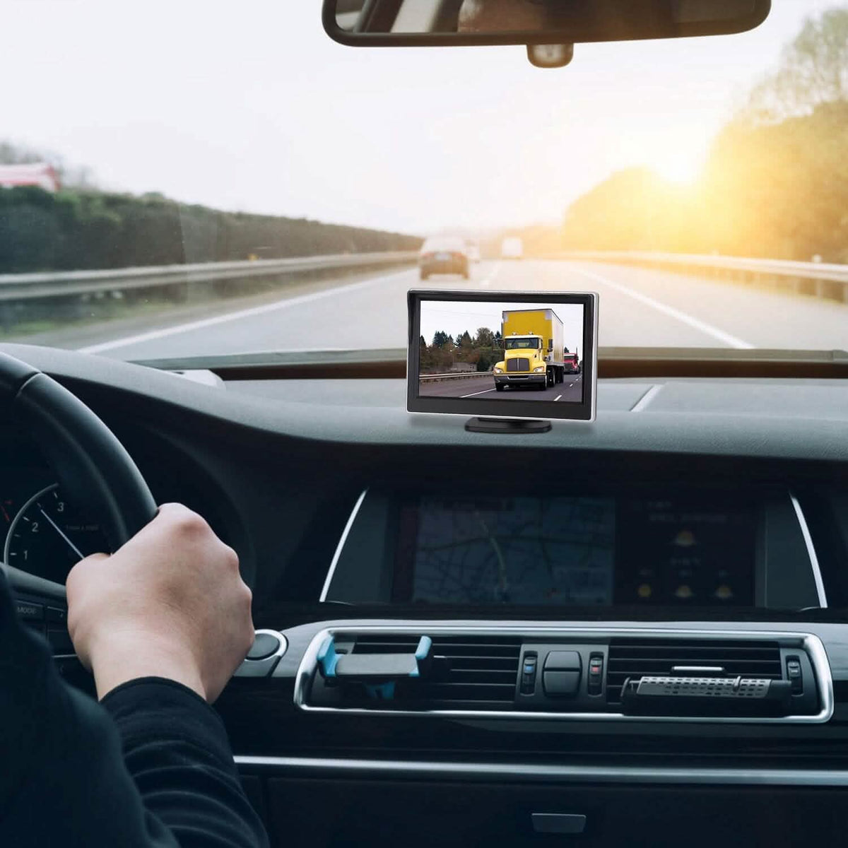 5" Screen Backup Camera Monitor Kit - A-1 Thread Vault