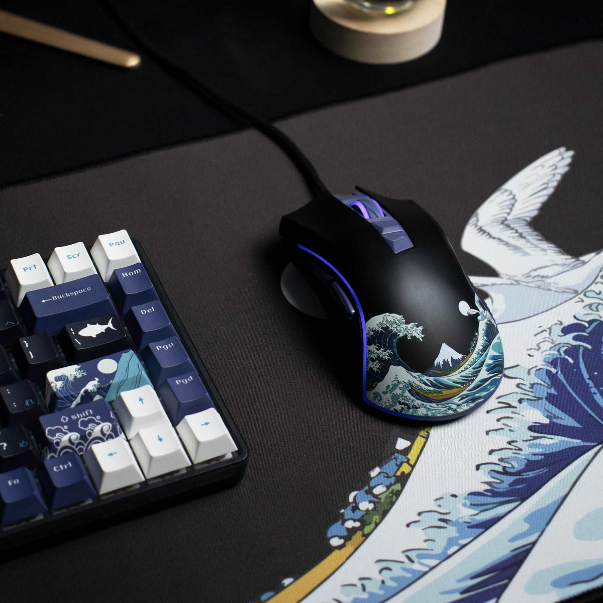 XVX G705 Kanagawa Themed Programmable Wired Gaming Mouse - A-1 Thread Vault