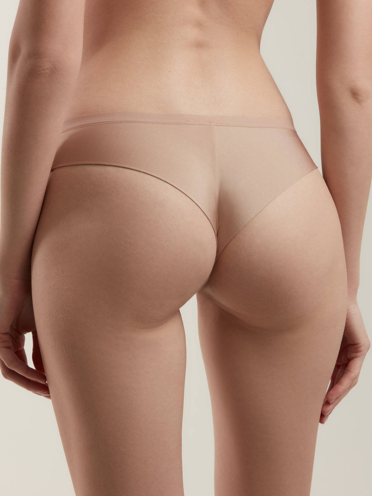 Panties Conte Day By Day RP6115 - Thong with a low waistline - A-1 Thread Vault