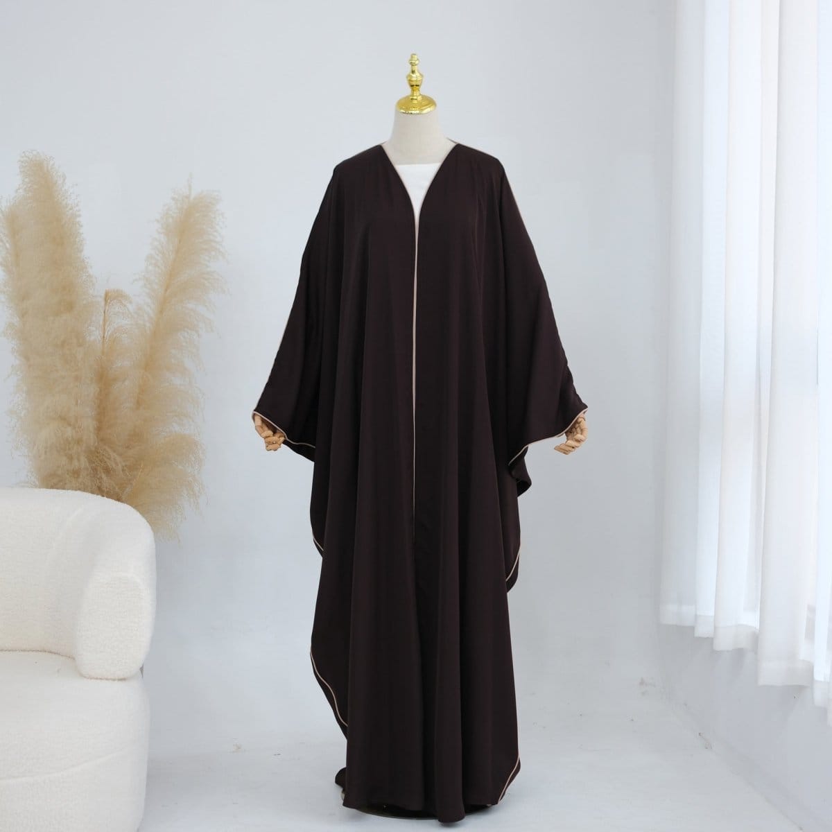 Contrast Piped Batwing Open Abaya(MOA325) - A-1 Thread Vault