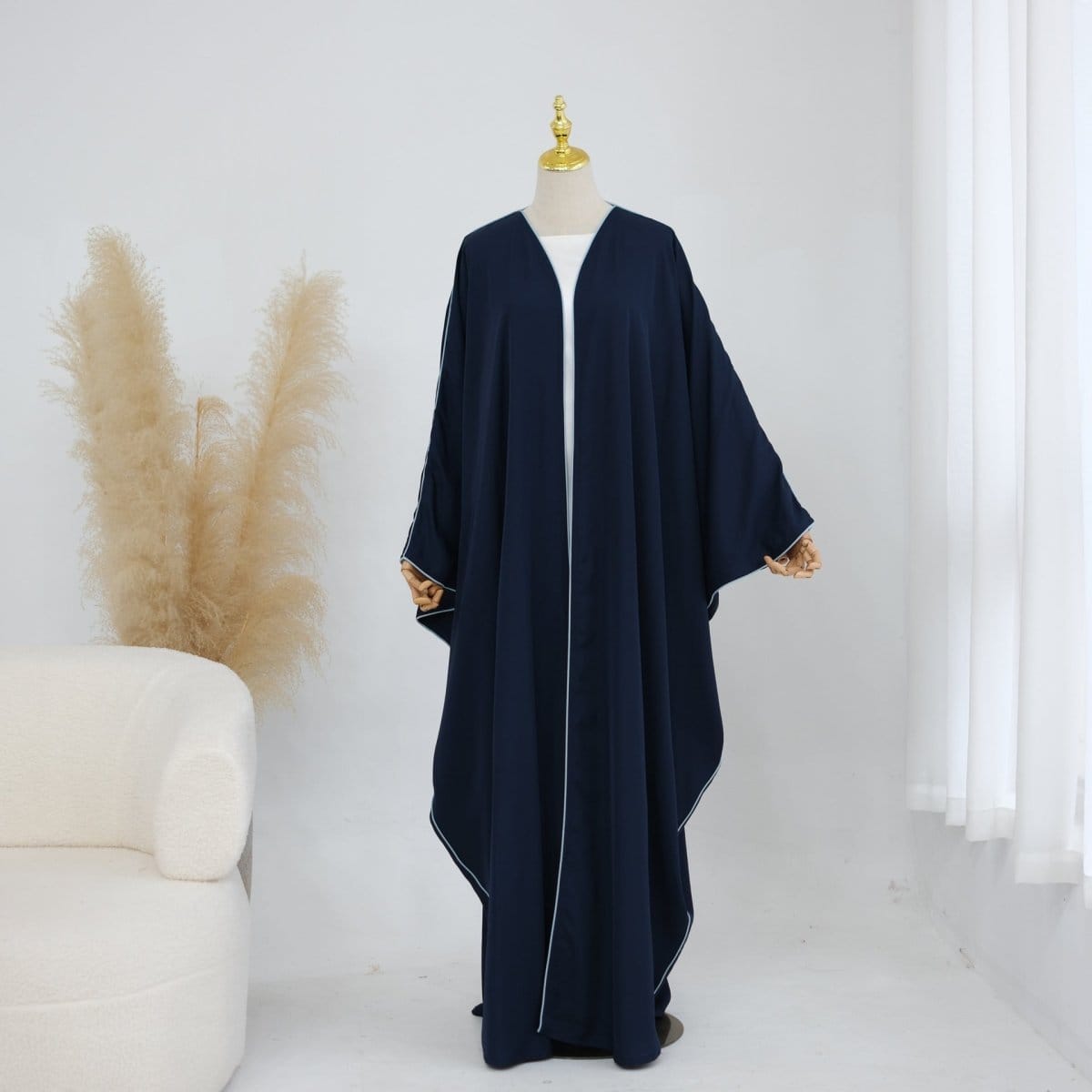 Contrast Piped Batwing Open Abaya(MOA325) - A-1 Thread Vault