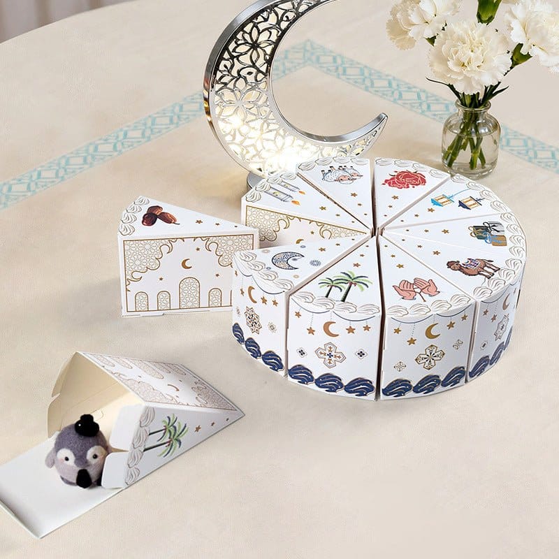 Creative Triangle Cake Gift Blind Box Set (MAC387) - A-1 Thread Vault