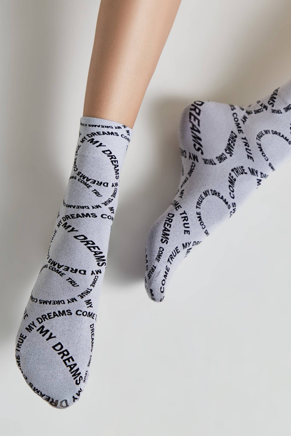 Dense Socks Conte Fantasy - Knitted "My dreams" Design - A-1 Thread Vault