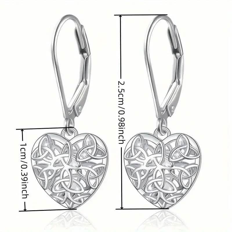 Exquisite Hollow Heart-Shaped Hoop Earrings - A-1 Thread Vault