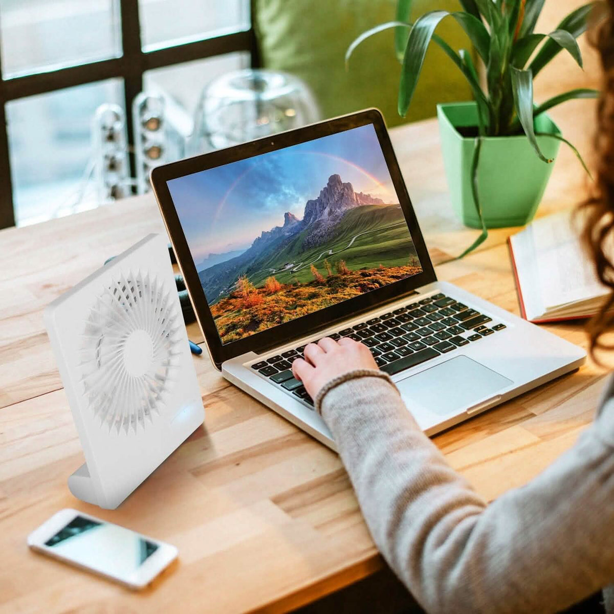Fan USB Rechargeable Table Portable Desk Cooling Fan - A-1 Thread Vault