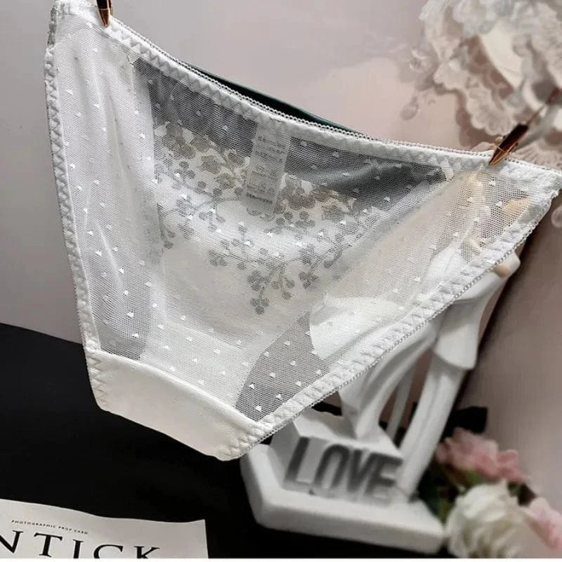 High-end Lace Panties Women's Fashion Embroidery Tapered Mesh Briefs Low Rise Sexy Cut-outs Famale Cotton Crotch Underwear New - A-1 Thread Vault