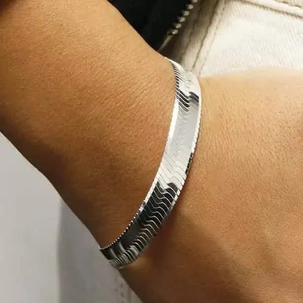 Italian Solid Sterling Silver 7MM Herringbone Bracelet - A-1 Thread Vault