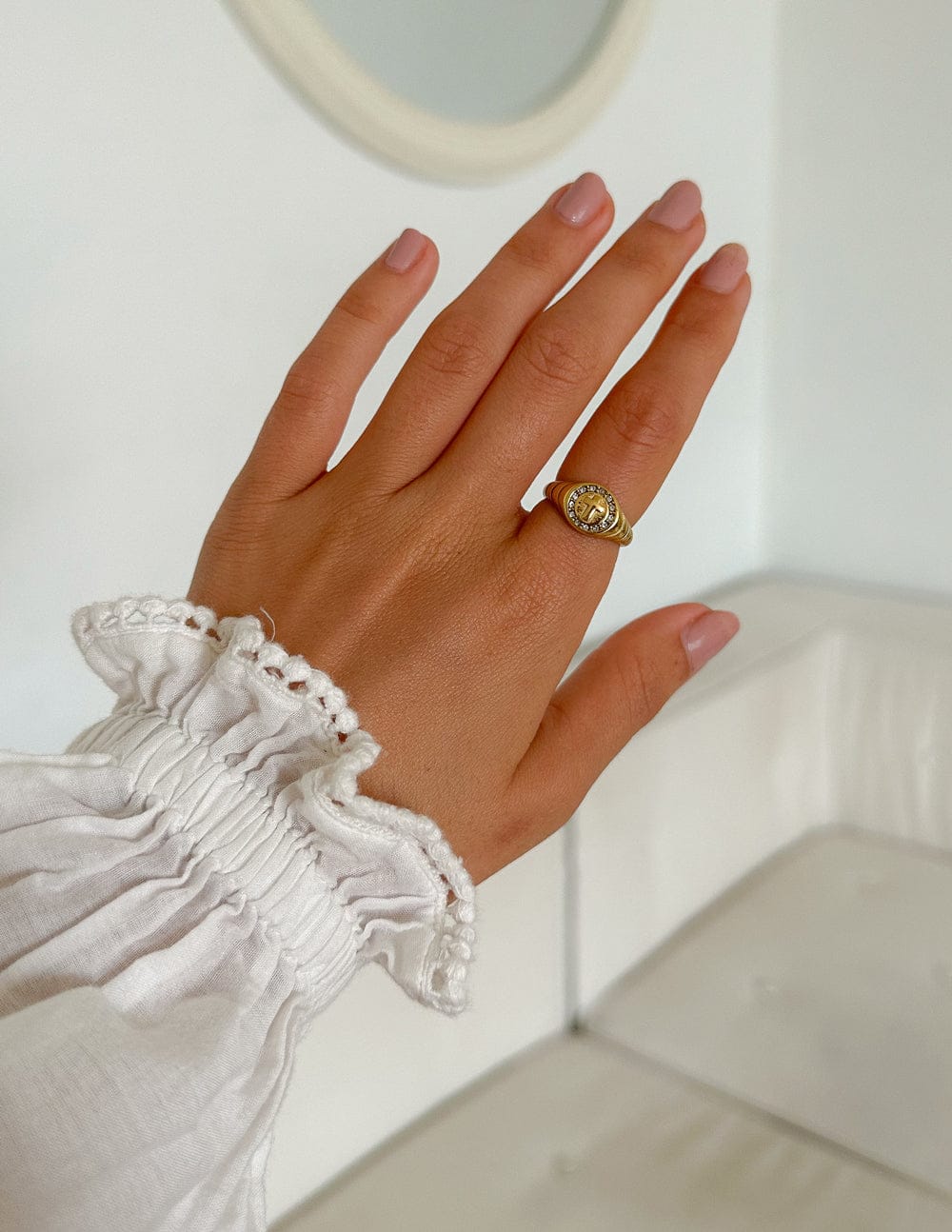 Kingdom Signet Ring - A-1 Thread Vault