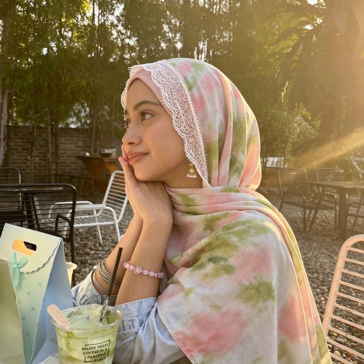 Lace Trim Print Hijab Shawl(MH231) - A-1 Thread Vault