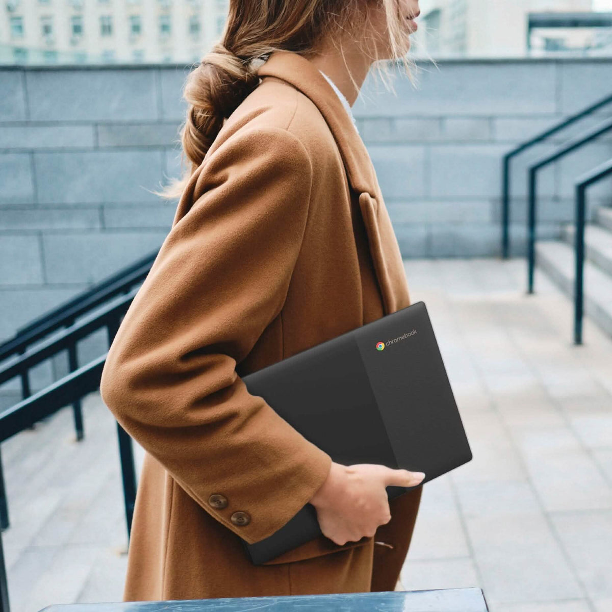 Lenovo Chromebook 3 11.6" HD Laptop Onyx Black - A-1 Thread Vault