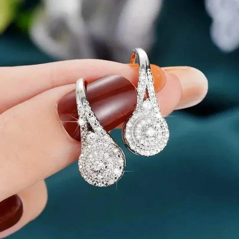 Luxury Eight Heart Earrings with Cubic Zirconia - A-1 Thread Vault