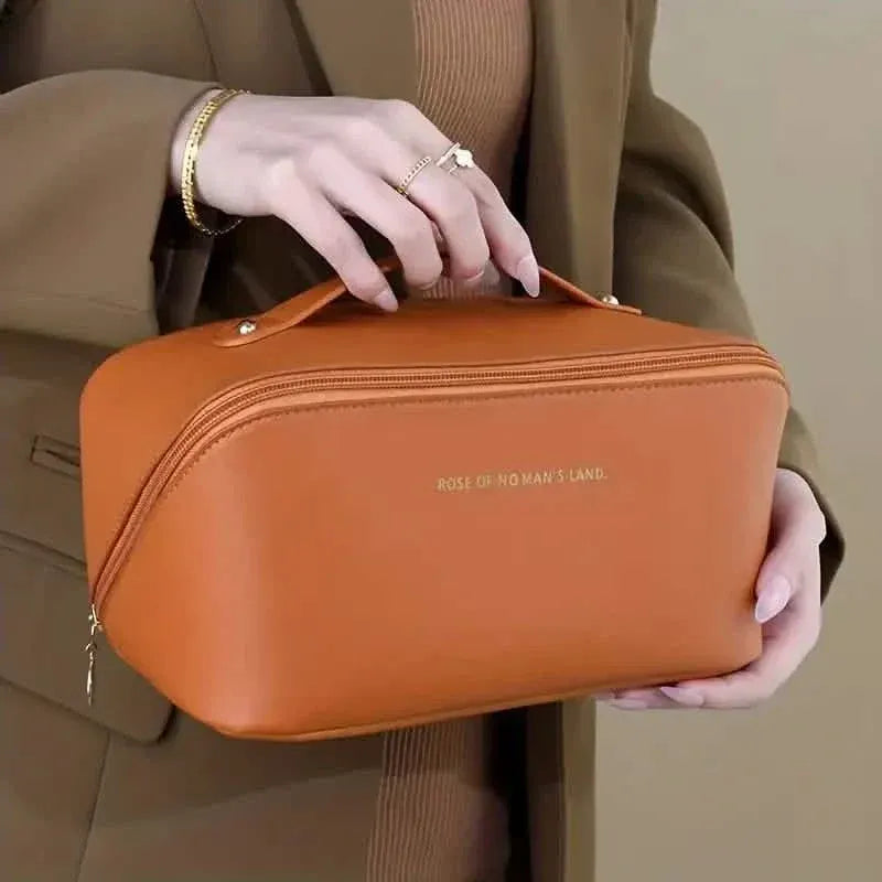 Minimalist Makeup Zipper Pouch - A-1 Thread Vault