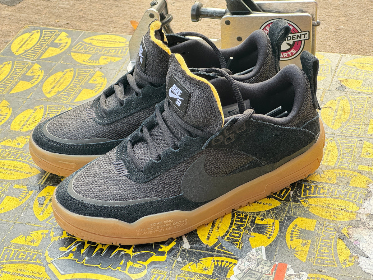 Nike SB Day One - Youth - FN4210-001 - A-1 Thread Vault