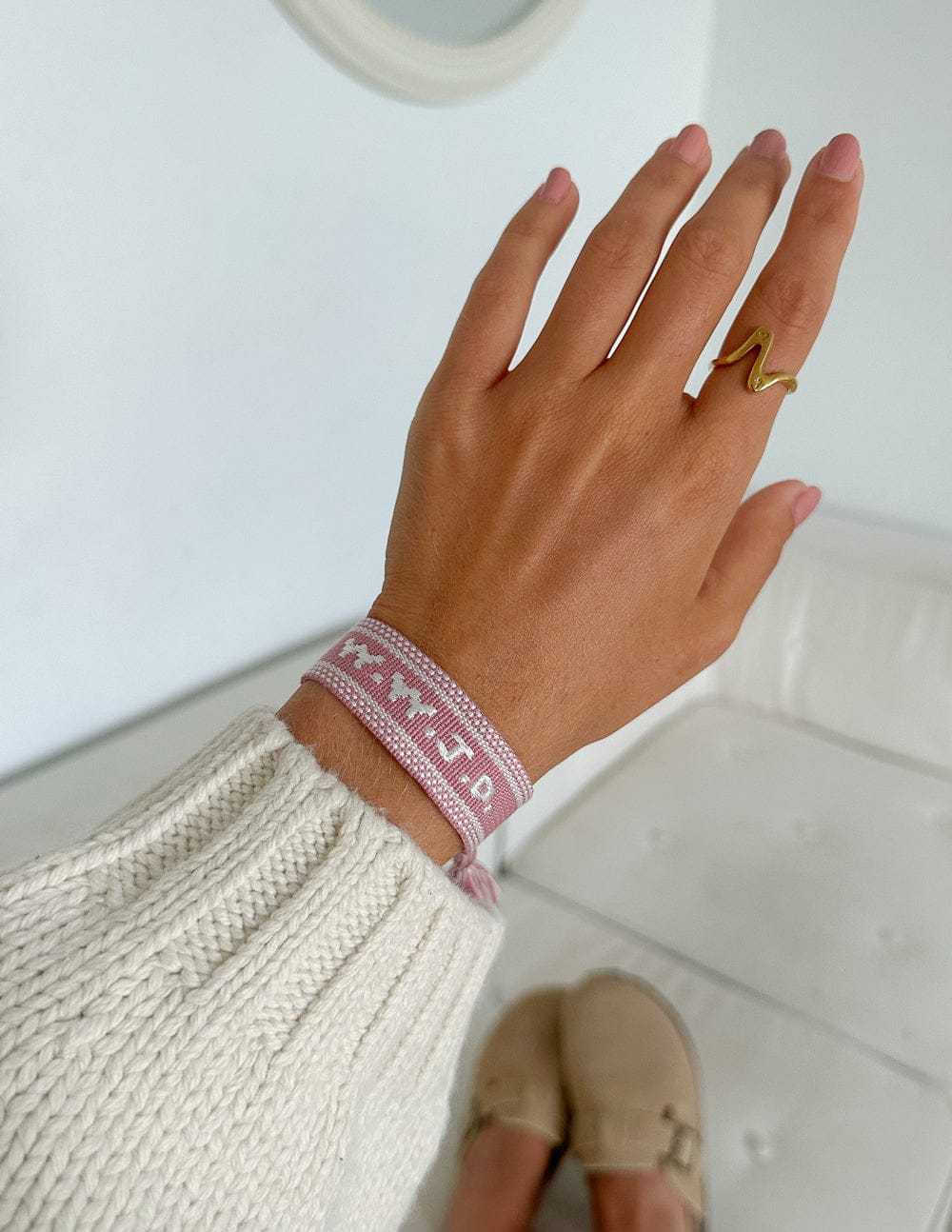 Pink WWJD Embroidered Bracelet - A-1 Thread Vault