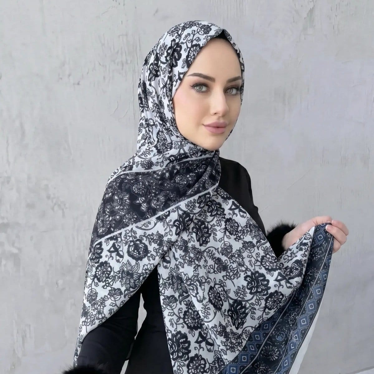 Printed Hijab Scarf(MH239) - A-1 Thread Vault