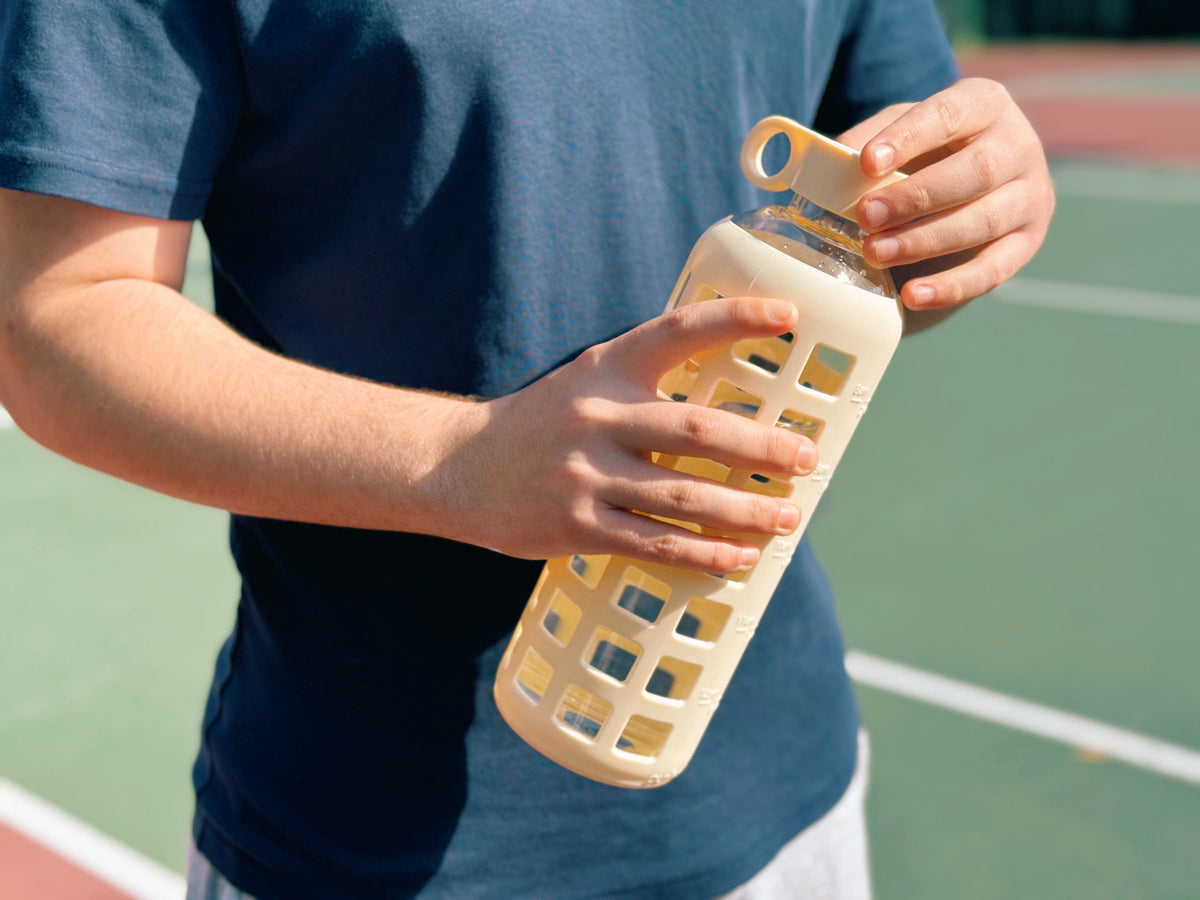 *purifyou Glass Water Bottles* - A-1 Thread Vault
