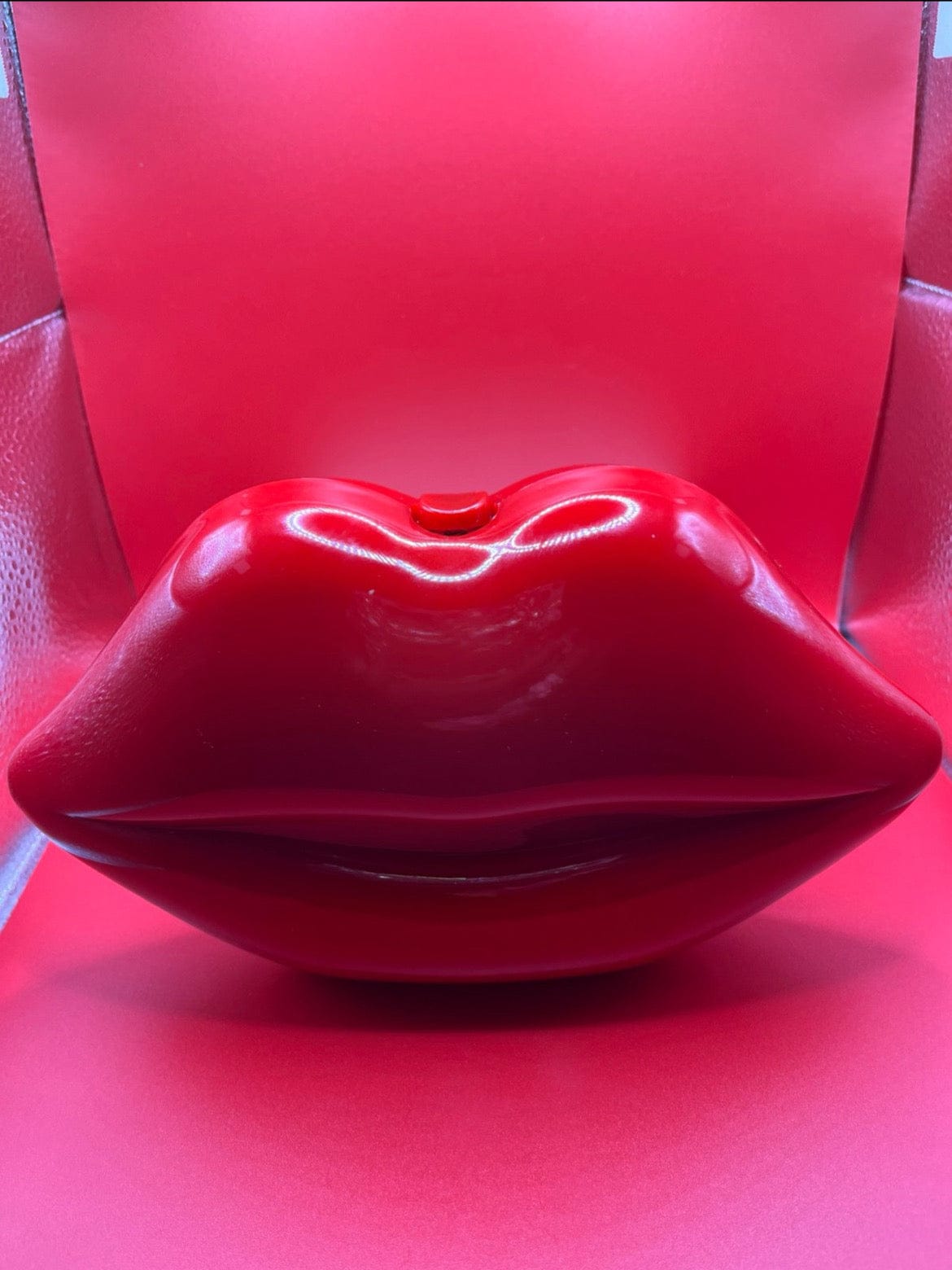 Red Lips Evening Bag - A-1 Thread Vault