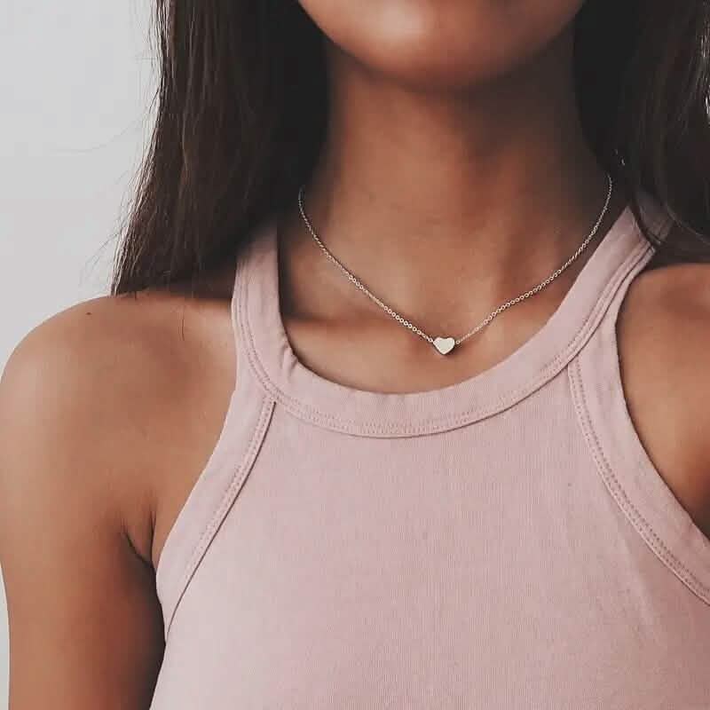Simple Exquisite Heart-Shaped Pendant Alloy Necklace - A-1 Thread Vault