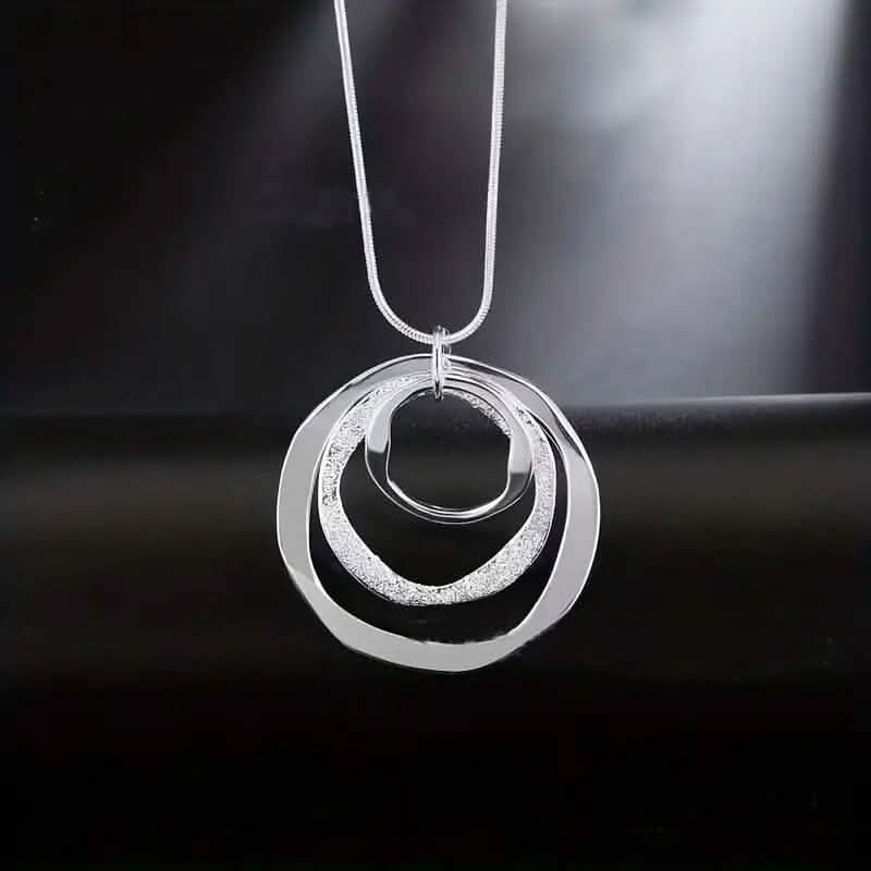 Three Rings Design Pendant Necklace - A-1 Thread Vault