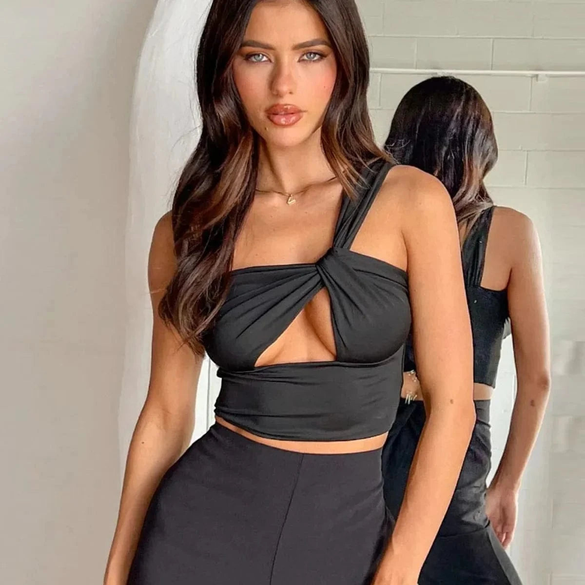 Women's Spicy Girl Sexy One Shoulder Tight Hollow Open Back Short Top Bar Nightclub 2024 New Edition - A-1 Thread Vault
