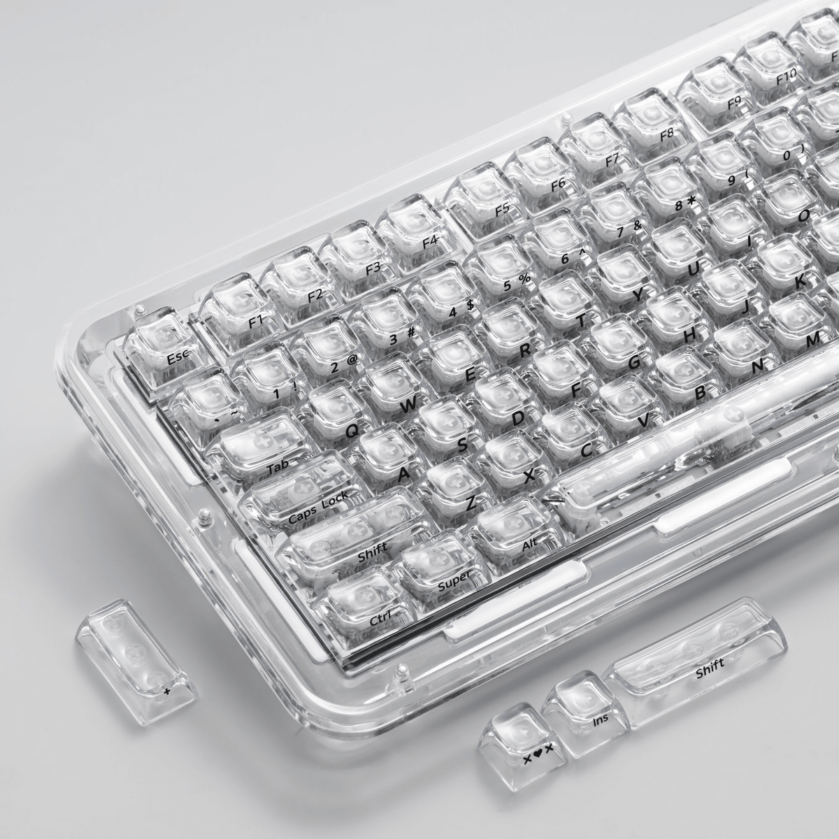 XVX Arctic Transparent SA Profile Double-Shot PC Keycap Set - A-1 Thread Vault