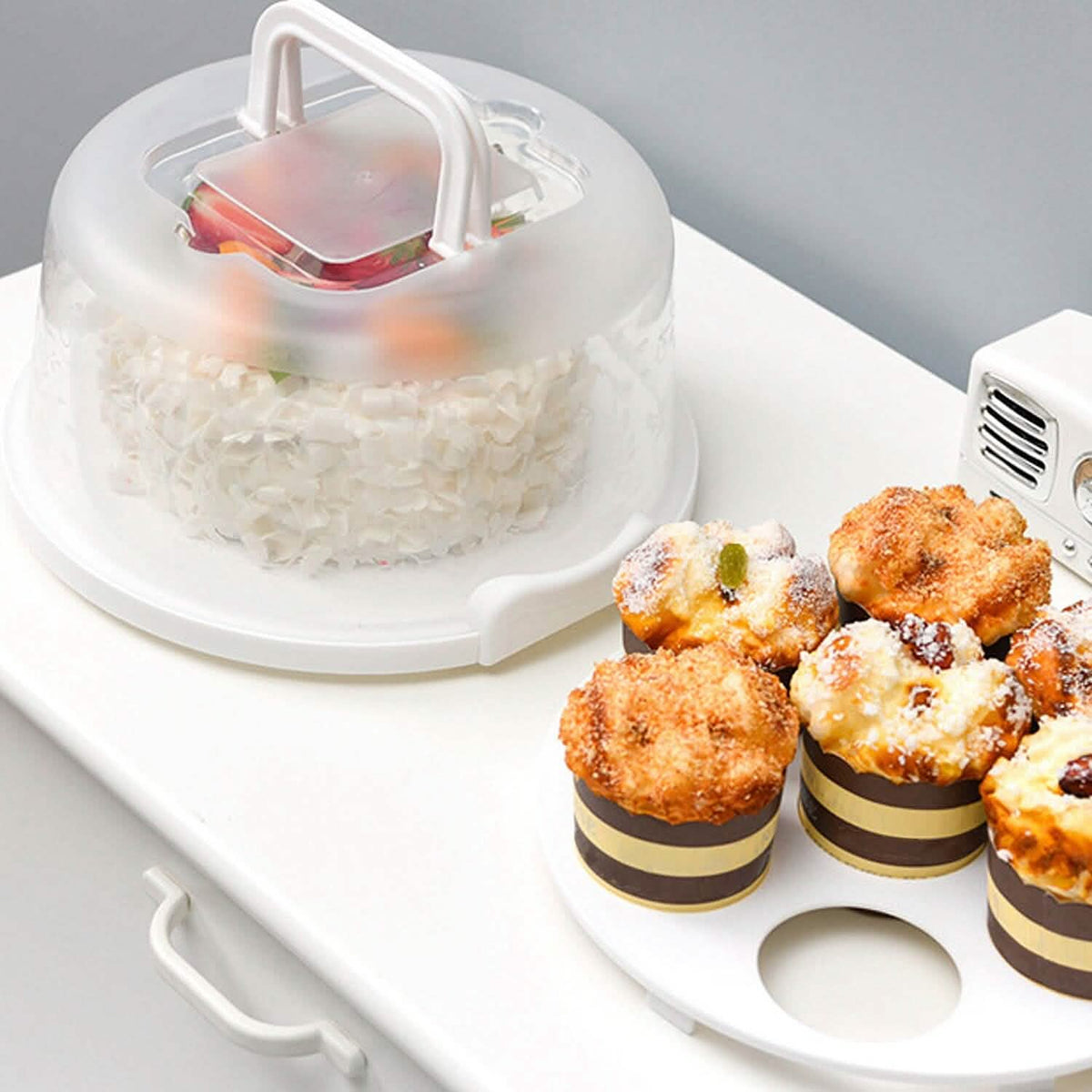 10" Cake Storage Container with Handle Plastic Cake Box - A-1 Thread Vault