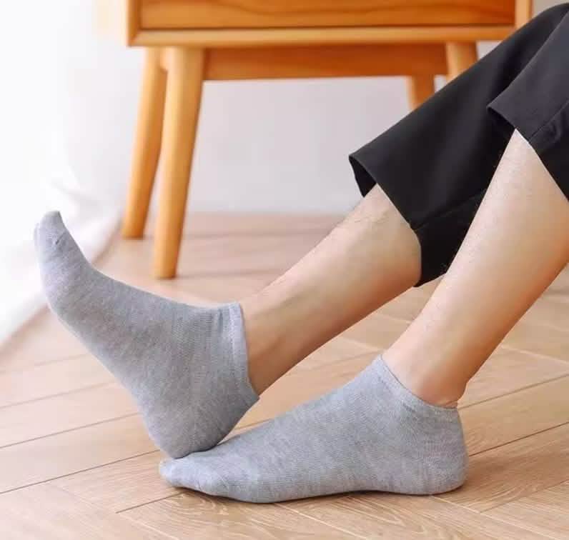 10-Pairs: Men's Plain Knitted Lining Socks - A-1 Thread Vault