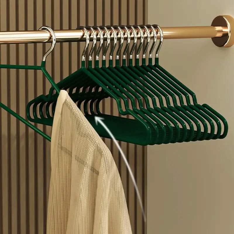10-Piece: Non-Slip Clothes Hangers Set - A-1 Thread Vault