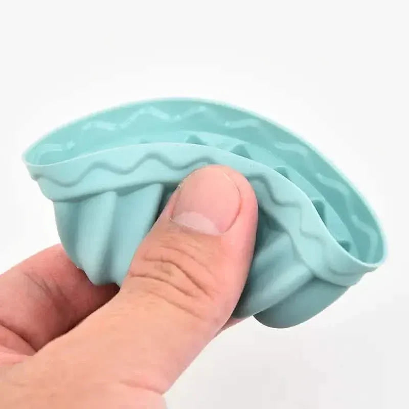 12-Pieces: Silicone Heritage Bundtlette Cake Mold - A-1 Thread Vault