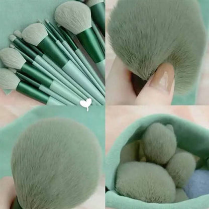 13-Piece: Professional Makeup Brush Set - A-1 Thread Vault