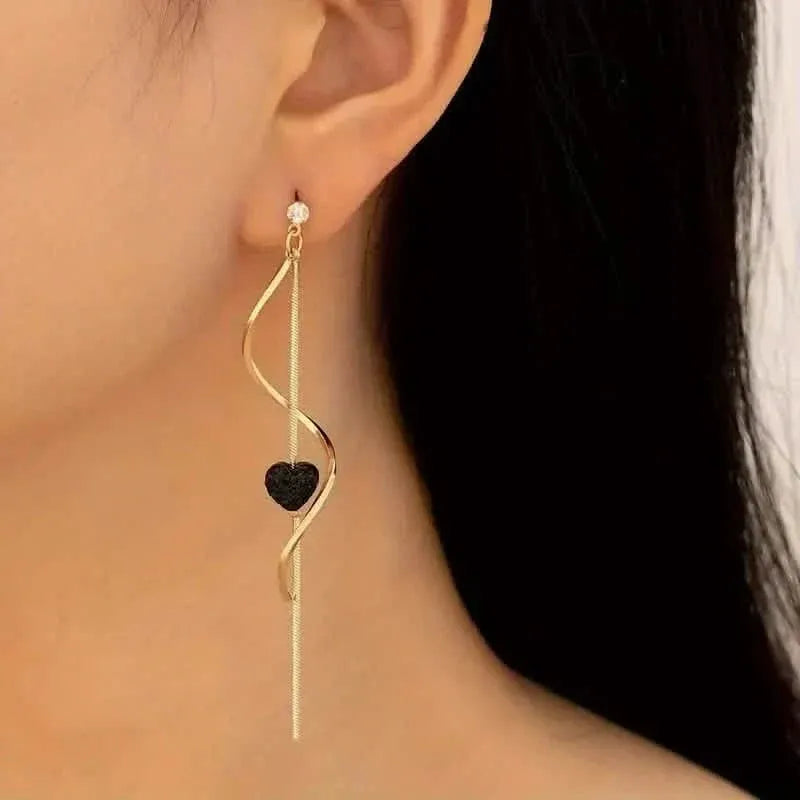 18K Gold Spiral Lines Heart Design Dangle Earrings - A-1 Thread Vault