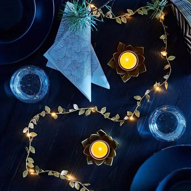 2 Meter 20 LED Simulation Golden Leaf Decoration String Lights - A-1 Thread Vault