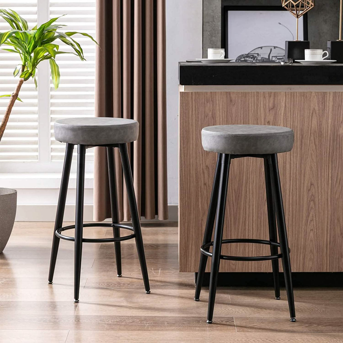2-Piece: 28'' Metal Bar Stools Set - A-1 Thread Vault