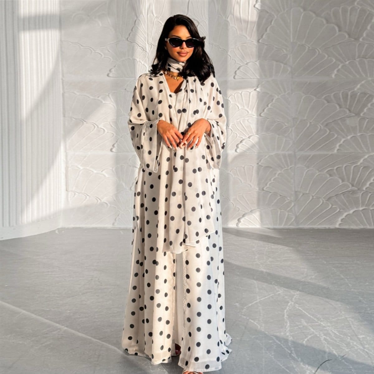 2-Piece Polka Dot Print Open Abaya Set(MOA316) - A-1 Thread Vault