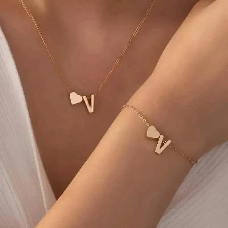 2-Piece Set: Metal Heart And English Letter Necklace And Bracelet - A-1 Thread Vault