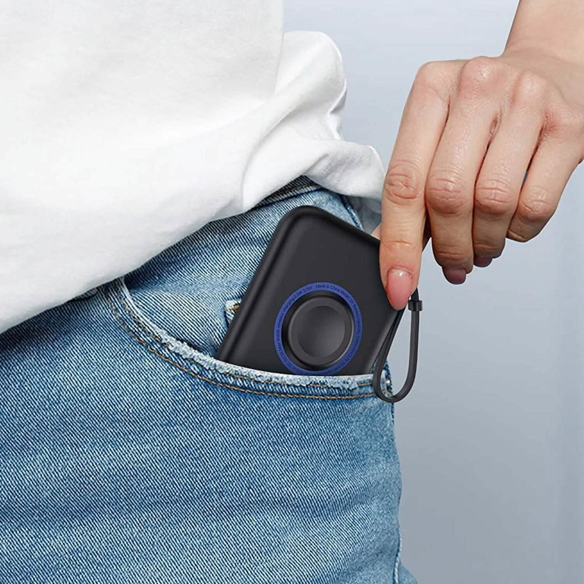 3-in-1 Wireless Charger Portable Magnetic Power Bank - A-1 Thread Vault