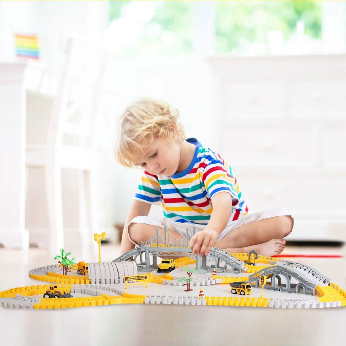 340-Piece: Construction Race Track Toy Set - A-1 Thread Vault