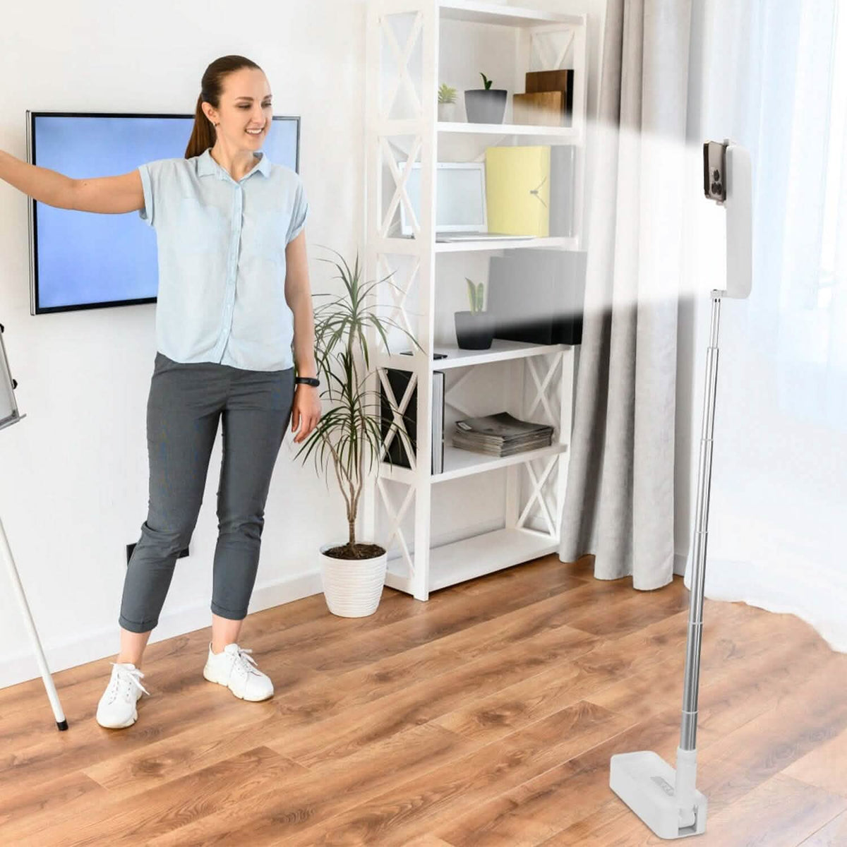 360° Rotatable Extendable Selfie Stand Phone Holder - A-1 Thread Vault