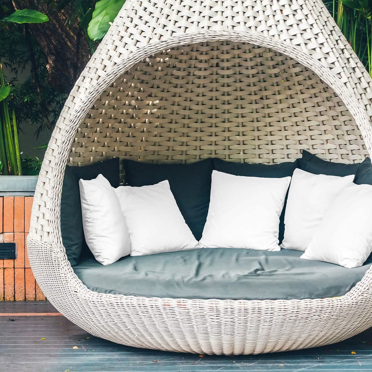 4-Pack: Decorative Throw Pillows Bed Sofa Couch Pillow Set Bounce Back Cushions - A-1 Thread Vault