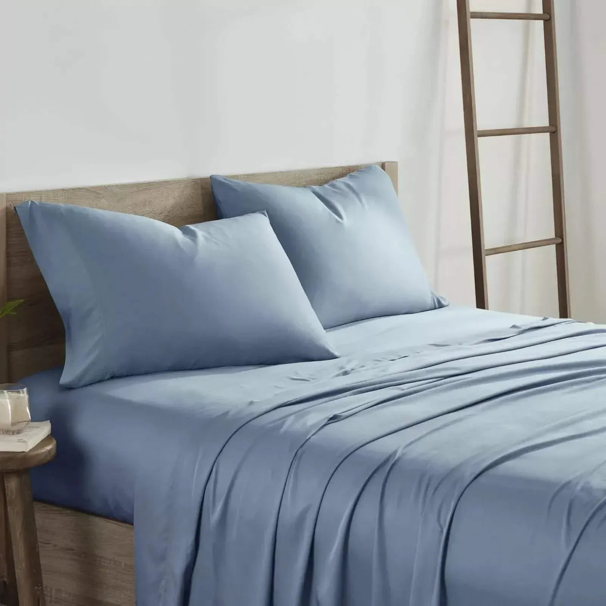 4-Piece Set: Kathy Ireland 300 Thread Count 100% Bamboo Sheet Set - A-1 Thread Vault