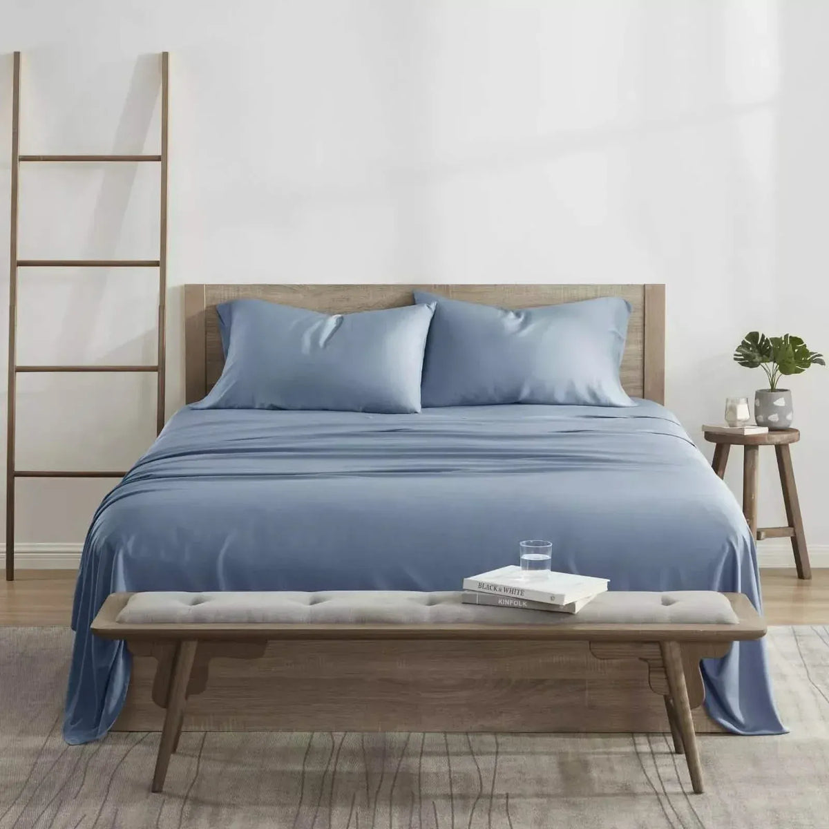 4-Piece Set: Kathy Ireland 300 Thread Count 100% Bamboo Sheet Set - A-1 Thread Vault