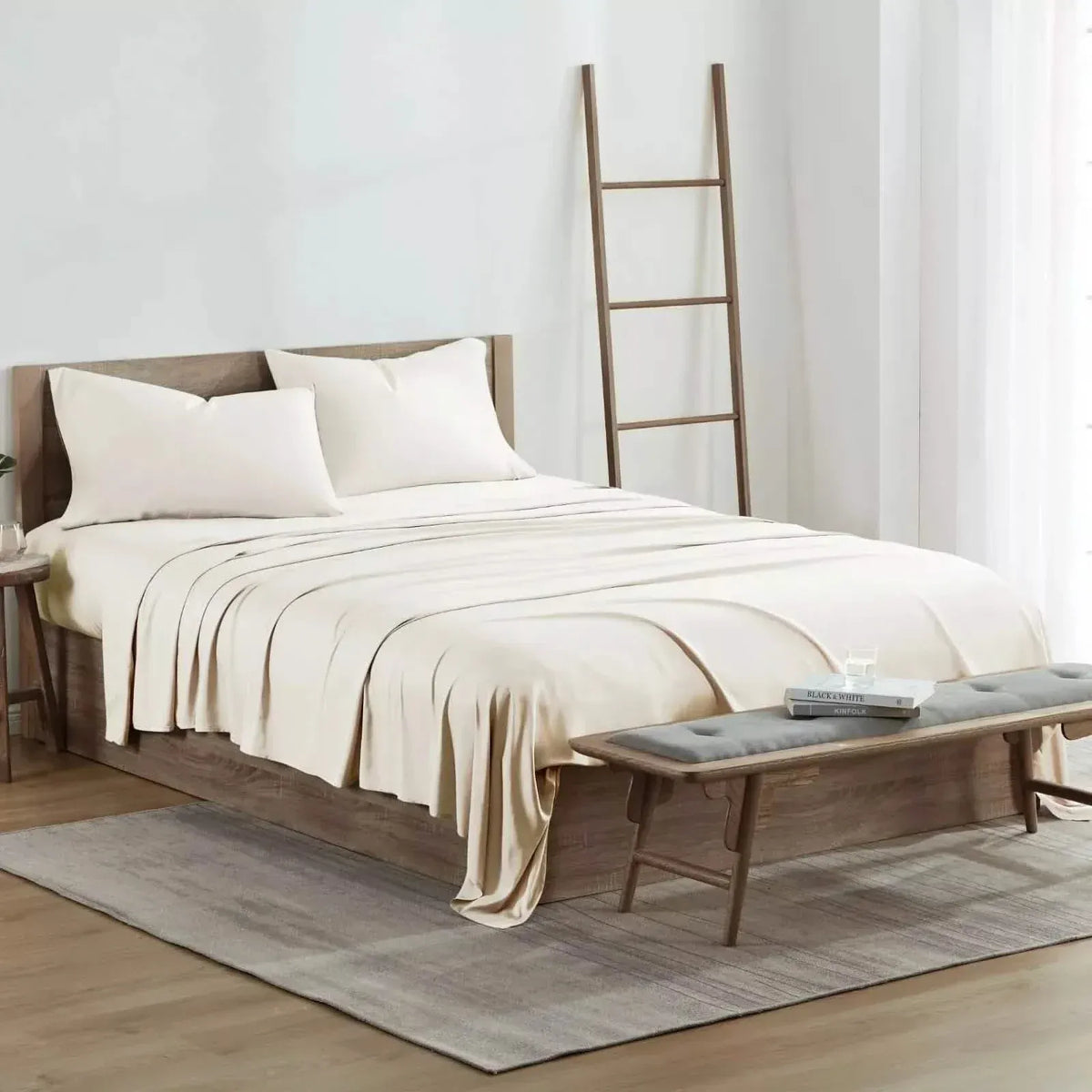 4-Piece Set: Kathy Ireland 300 Thread Count 100% Bamboo Sheet Set - A-1 Thread Vault